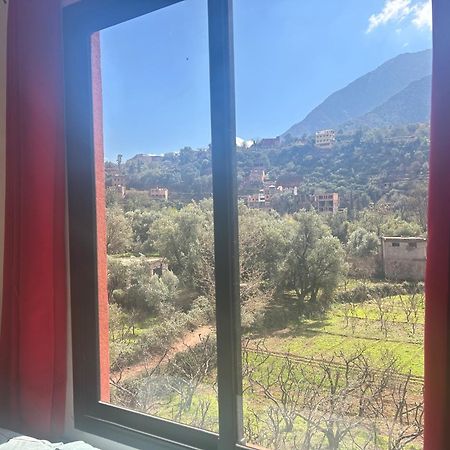 Chez Yahia, Au Coeur De L'Ourika Hotel ภายนอก รูปภาพ