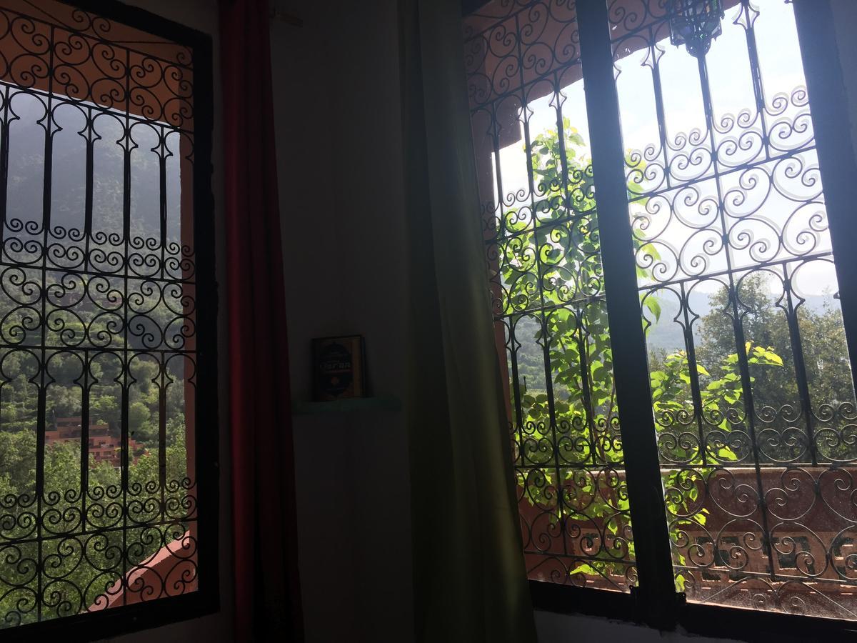 Chez Yahia, Au Coeur De L'Ourika Hotel ภายนอก รูปภาพ